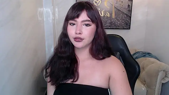 Afrodita Wild v online show from April 6, 2026, 1:23 pm