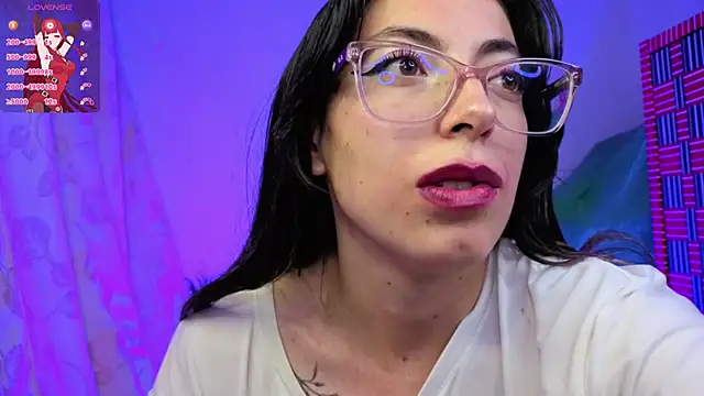 zylla storn online show from February 24, 2026, 11:05 pm