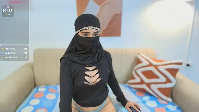 Snapshot of Lailaa_lush chatting on November 15, 2025, 8:51 am Lailaa lush online show from November 15, 2025, 8:51 am