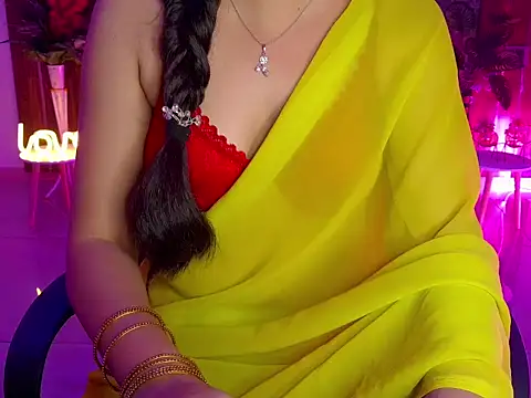 Snapshot of Misha_01 chatting on December 15, 2025, 8:14 pm Misha 01 online show from December 15, 2025, 8:14 pm