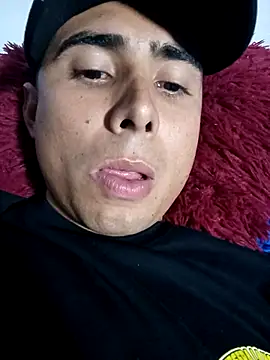 robinhd1234 online show from December 20, 2025, 11:18 pm