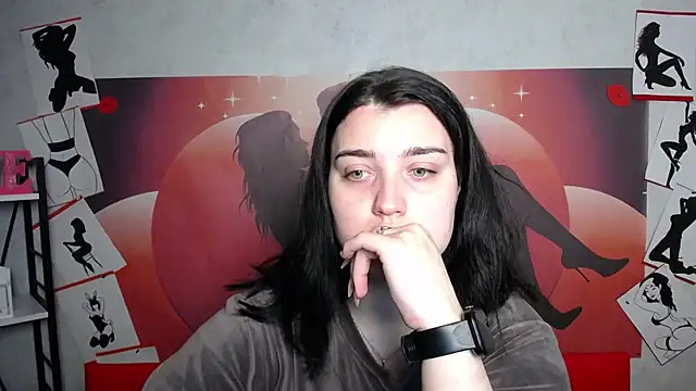 Snapshot of ScarletCargo chatting on December 2, 2025, 6:48 am ScarletCargo online show from December 2, 2025, 6:48 am