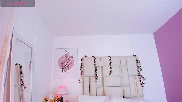 Snapshot of Maxxine_VX chatting on November 9, 2025, 7:29 pm Maxxine VX online show from November 9, 2025, 7:29 pm