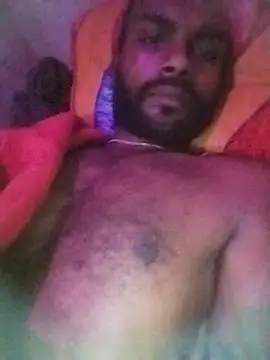 desicoupleNoon online show from November 14, 2025, 6:22 pm