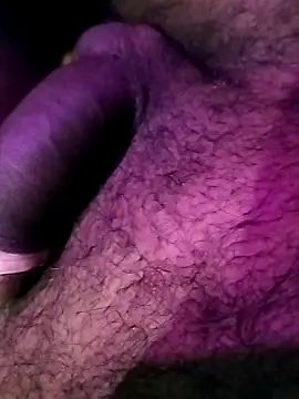 desicoupleNoon online show from November 22, 2025, 2:27 pm