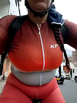 LAPOTRA 04 online show from April 6, 2026, 2:40 pm