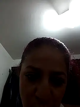 Snapshot of LAPOTRA_04 chatting on October 30, 2025, 6:49 pm LAPOTRA 04 online show from October 30, 2025, 6:49 pm