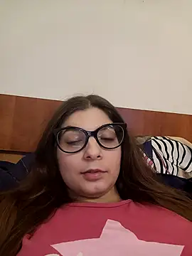 sweetbabygirlforyou online show from February 22, 2026, 7:22 am