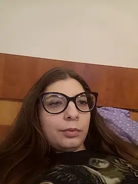 sweetbabygirlforyou online show from April 7, 2026, 4:14 am