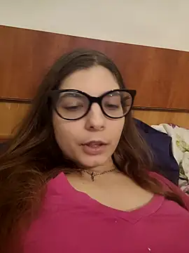 sweetbabygirlforyou online show from November 6, 2025, 5:39 pm