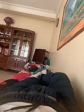 Unique-Man online show from November 3, 2025, 1:04 pm