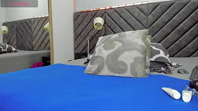 Snapshot of laliItaclark chatting on November 18, 2025, 11:46 am laliItaclark online show from November 18, 2025, 11:46 am