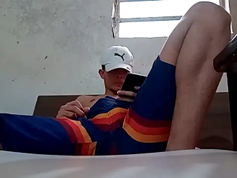 Fernandosafado081 online show from December 16, 2025, 4:33 pm