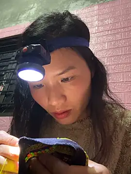 Yunzang online show from March 5, 2026, 1:19 pm