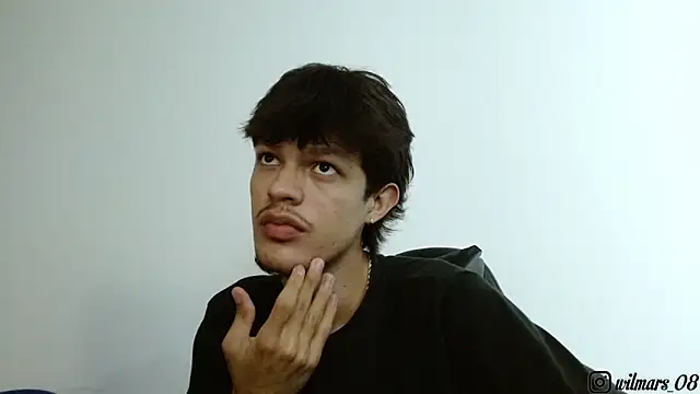 BrayanOconer08 online show from November 12, 2025, 4:27 am