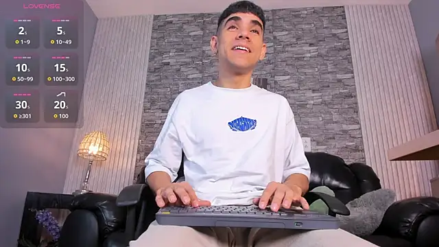 Snapshot of zack_joness18 chatting on November 20, 2025, 4:46 am zack joness18 online show from November 20, 2025, 4:46 am