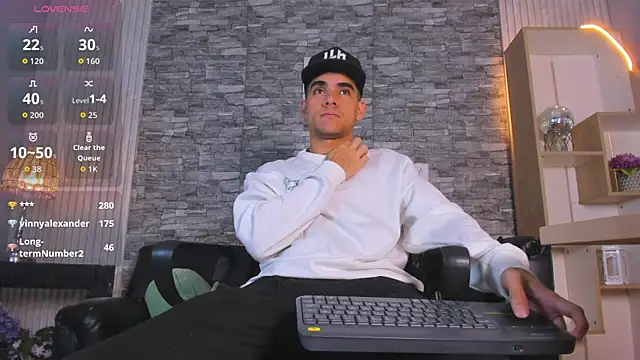 Snapshot of zack_joness18 chatting on November 9, 2025, 3:43 am zack joness18 online show from November 9, 2025, 3:43 am