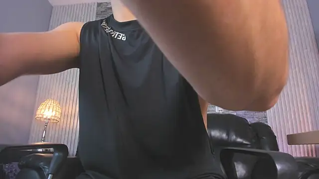 Snapshot of zack_joness18 chatting on November 14, 2025, 3:43 am zack joness18 online show from November 14, 2025, 3:43 am