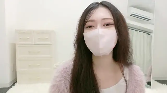 Snapshot of annachan_v chatting on April 4, 2026, 3:18 pm annachan v online show from April 4, 2026, 3:18 pm