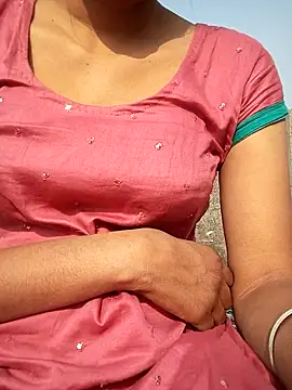 couple-open-enjoy online show from November 18, 2025, 4:49 am