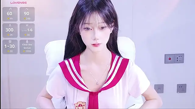 xiaoxi---n online show from June 2, 2026, 4:01 am