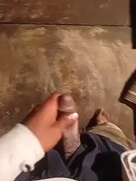 younggblackkCOCK19 online show from April 6, 2026, 9:49 pm