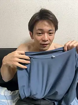 Snapshot of miyabi_yabi chatting on December 4, 2025, 2:05 pm miyabi yabi online show from December 4, 2025, 2:05 pm