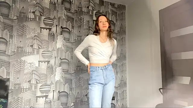 Snapshot of LibbieEncinias chatting on November 9, 2025, 8:29 am LibbieEncinias online show from November 9, 2025, 8:29 am