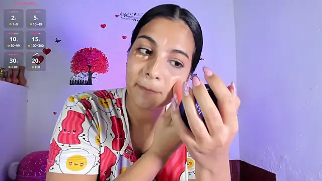 Leyacopper  online show from February 11, 2026, 12:10 am