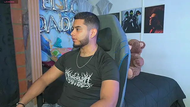 Tiler wolker online show from January 13, 2026, 2:48 am