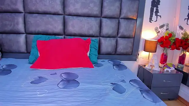 Snapshot of Sasha_Picot17 chatting on November 24, 2025, 2:22 am Sasha Picot17 online show from November 24, 2025, 2:22 am