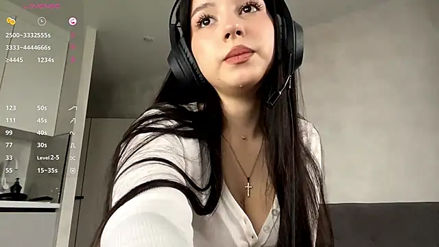 AngilaDoyal online show from November 23, 2025, 7:29 am