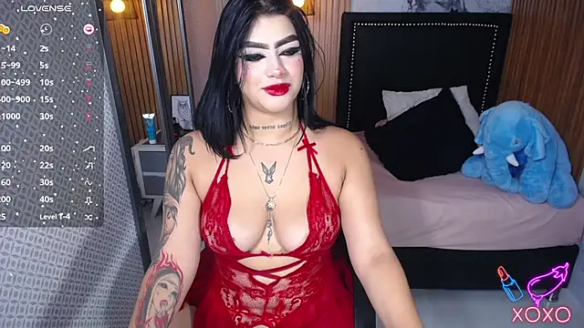 ZALLYWESTER online show from November 6, 2025, 8:35 pm