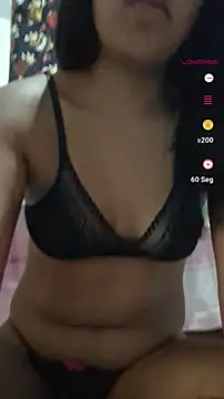 aleexacandy online show from April 19, 2026, 6:54 pm