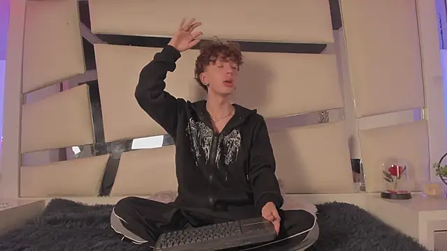 Snapshot of Genesis_ask chatting on February 19, 2026, 4:20 am Genesis ask online show from February 19, 2026, 4:20 am