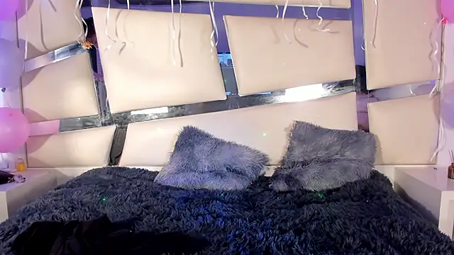 Snapshot of Genesis_ask chatting on November 11, 2025, 3:45 am Genesis ask online show from November 11, 2025, 3:45 am