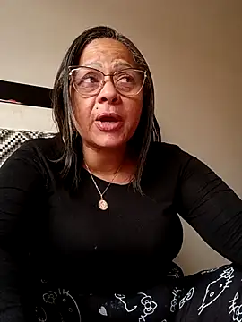 Angie milf50 online show from November 7, 2025, 3:16 pm