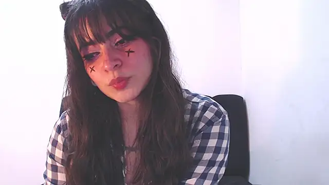Snapshot of Annagoth_ chatting on July 15, 2026, 3:46 am Annagoth online show from July 15, 2026, 3:46 am