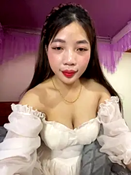 Snapshot of Zlienr023 chatting on November 13, 2025, 3:21 am Zlienr023 online show from November 13, 2025, 3:21 am