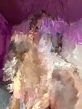 Snapshot of Zlienr023 chatting on November 17, 2025, 12:58 am Zlienr023 online show from November 17, 2025, 12:58 am