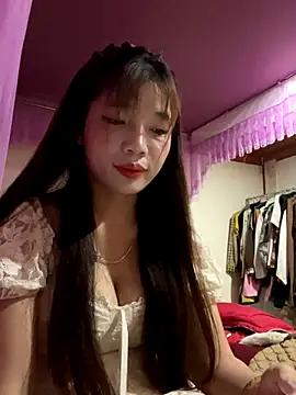 Snapshot of Zlienr023 chatting on October 28, 2025, 2:38 pm Zlienr023 online show from October 28, 2025, 2:38 pm