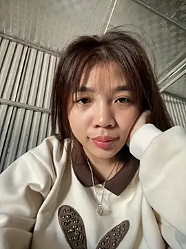 Snapshot of Zlienr023 chatting on November 28, 2025, 7:41 am Zlienr023 online show from November 28, 2025, 7:41 am