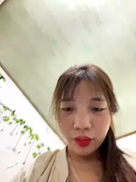 Snapshot of Zlienr023 chatting on November 29, 2025, 9:20 am Zlienr023 online show from November 29, 2025, 9:20 am