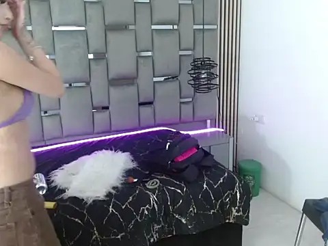 Snapshot of Memi_xxx chatting on October 30, 2025, 3:05 am Memi xxx online show from October 30, 2025, 3:05 am