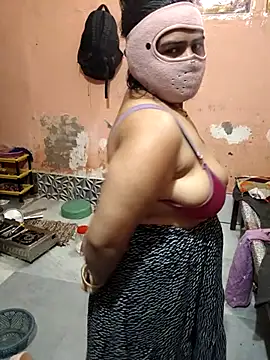 Snapshot of CUTE-GIRL-1 chatting on March 16, 2026, 4:42 am CUTE-GIRL-1 online show from March 16, 2026, 4:42 am