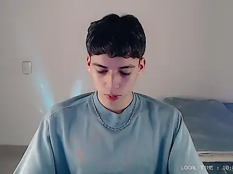 Sett 01 online show from November 13, 2025, 3:10 am