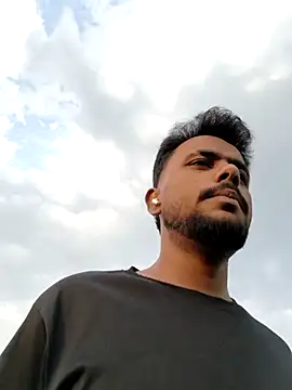 devil boy 0909 online show from February 23, 2026, 12:06 pm