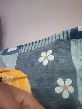 Hot-Rubyy online show from June 17, 2026, 4:17 pm