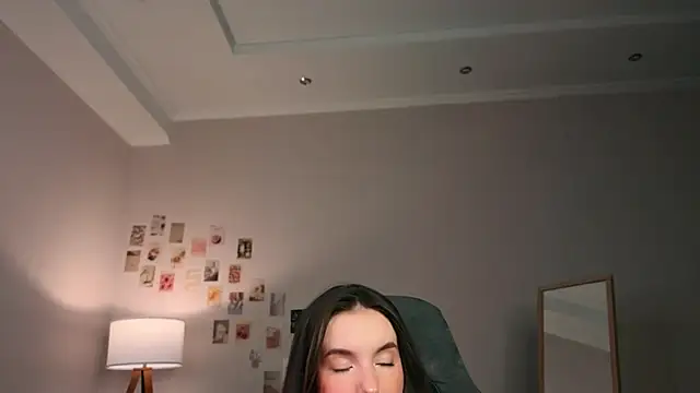 Snapshot of yourfrenchteacher chatting on November 29, 2025, 4:56 am yourfrenchteacher online show from November 29, 2025, 4:56 am