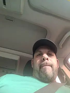 Snapshot of Tincho1051 chatting on March 14, 2026, 8:04 pm Tincho1051 online show from March 14, 2026, 8:04 pm